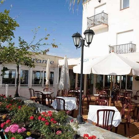 Hotel Al-Andalus Nerja Bagian luar foto